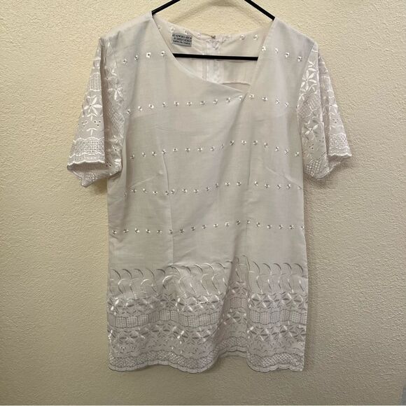 NE Sewing Shop & Embroidery Short Sleeve Tunic - Picture 1 of 6
